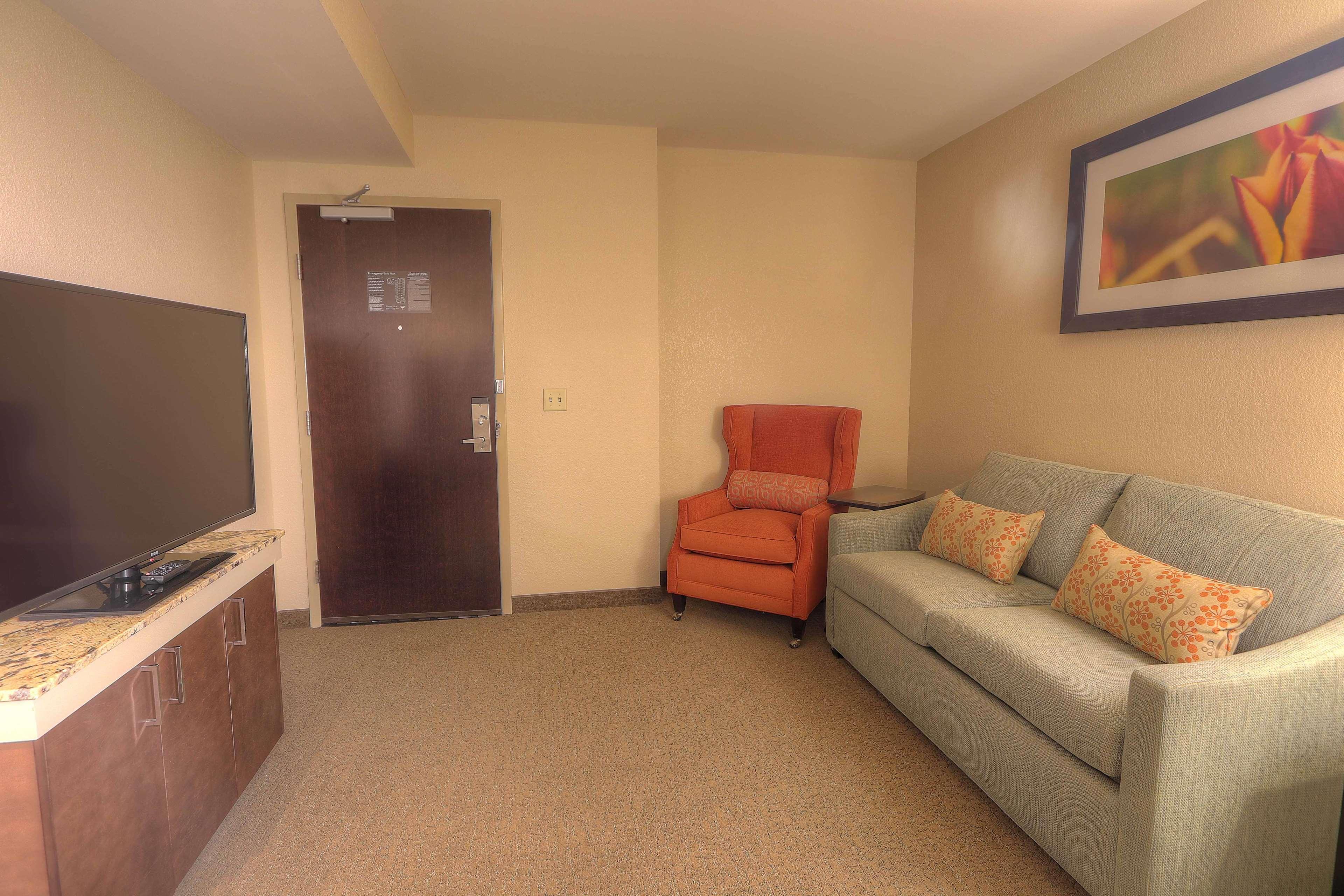 Hilton Garden Inn Pigeon Forge Exterior photo