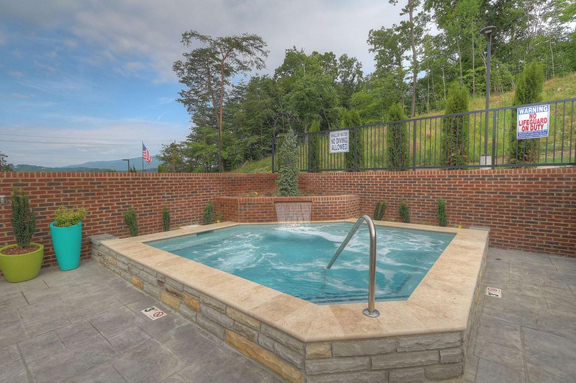 Hilton Garden Inn Pigeon Forge Exterior photo