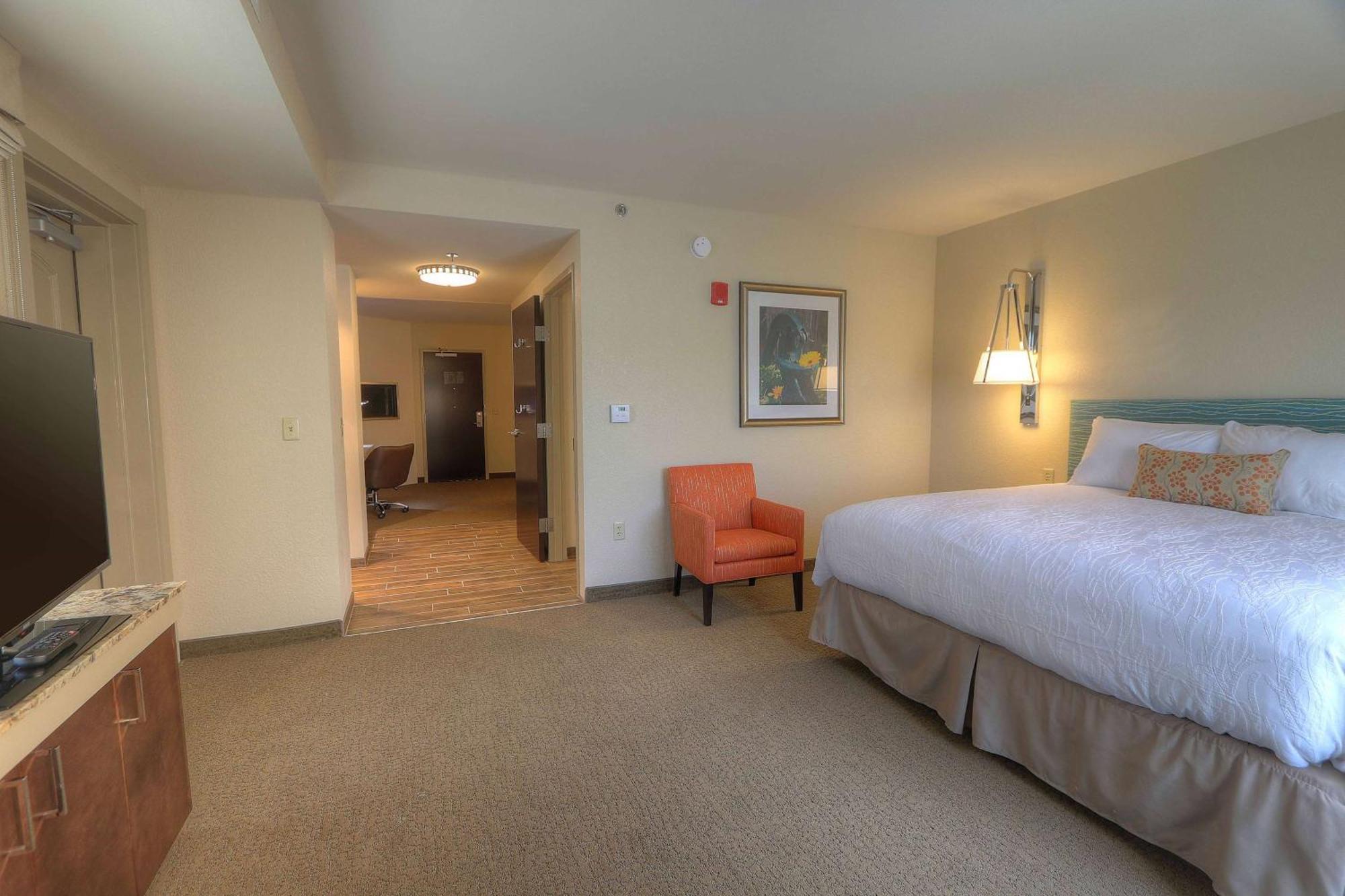 Hilton Garden Inn Pigeon Forge Exterior photo